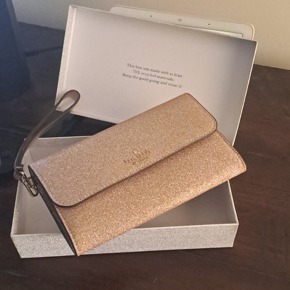 NWT Kate Spade K9255 Boxed Medium Flap Phone Wristlet Wallet Glitter Rose Gold